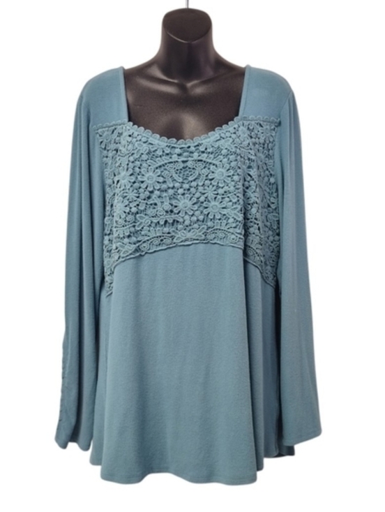 DAVI & DANI Sweaters - Davi & Dani Women's 2XL Green Long Sleeve Floral Lace Yoke Square Neck Sweater
